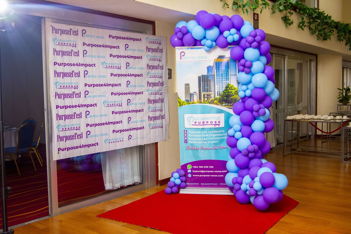The entrance arch and red carpet at PurposeFest 2025, Mövenpick Hotel